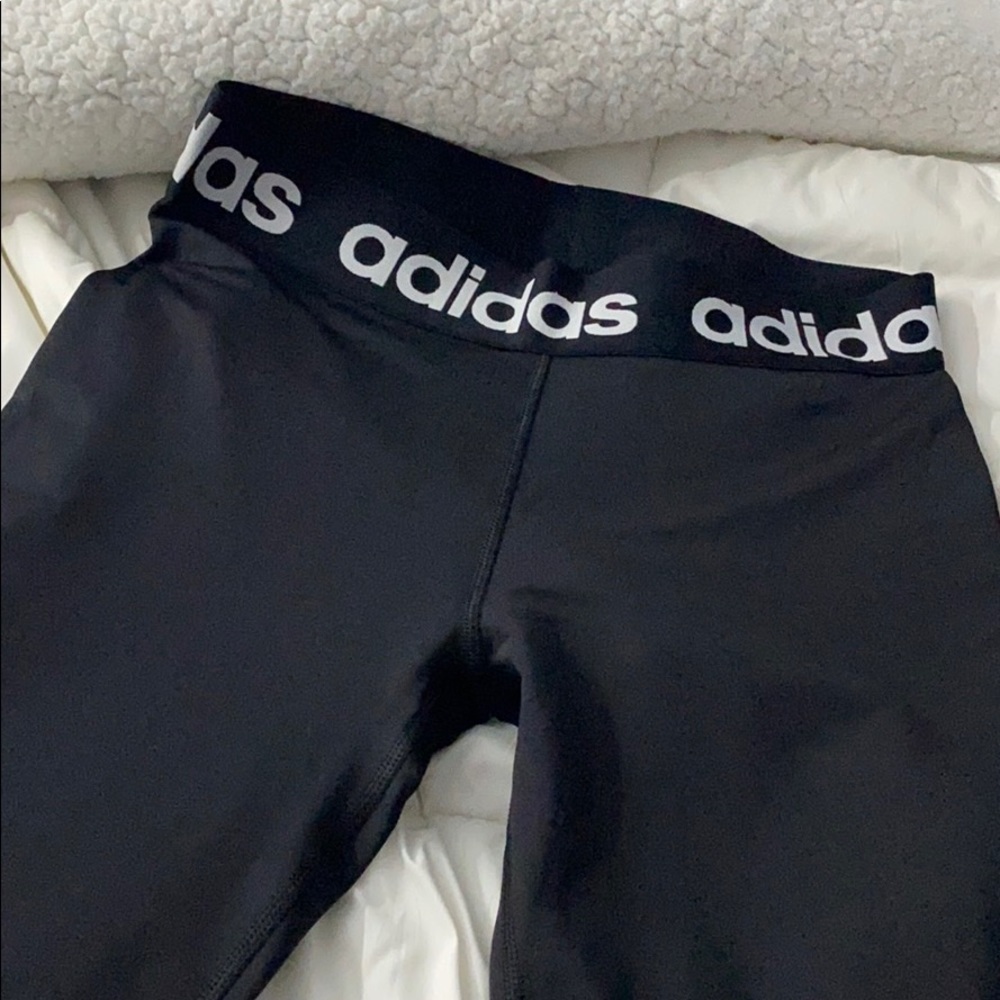 Adidas leggings
